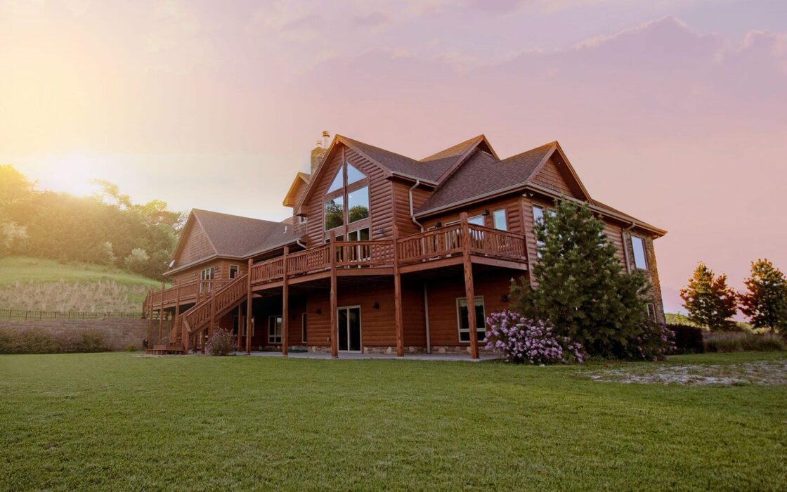 Apartment in 5816 E 12th St Margolin