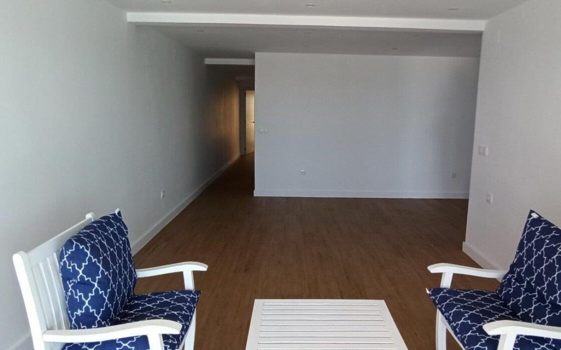 Апартамент 120 кв.м с видом на море в Торревьехе