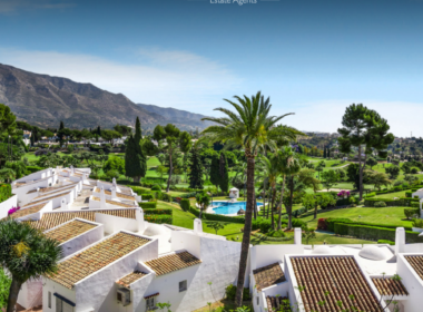 Квартира 124 кв.м з садом в Нуэва Андалусія з видом