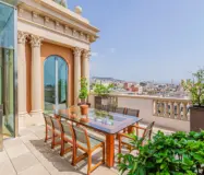 Элитный пентхаус с бассейном на Пасео-де-Грасия, Барселона