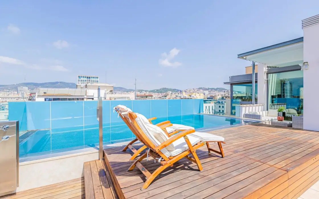 Элитный пентхаус с бассейном на Пасео-де-Грасия, Барселона