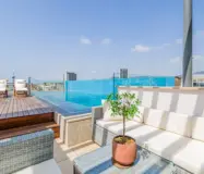 Элитный пентхаус с бассейном на Пасео-де-Грасия, Барселона