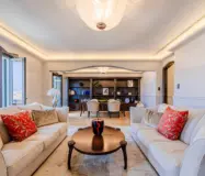 Элитный пентхаус с бассейном на Пасео-де-Грасия, Барселона