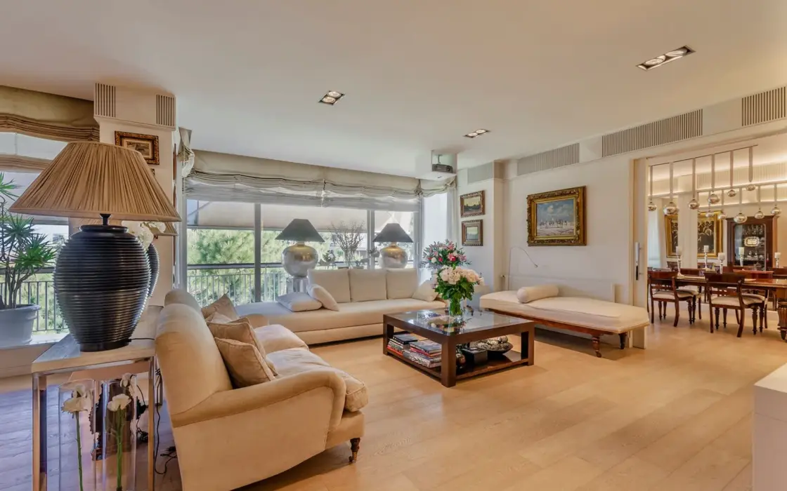 Пентхаус з терасою в Педральбесі, Барселона, 4 спальні