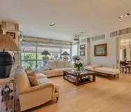 Пентхаус з терасою в Педральбесі, Барселона, 4 спальні