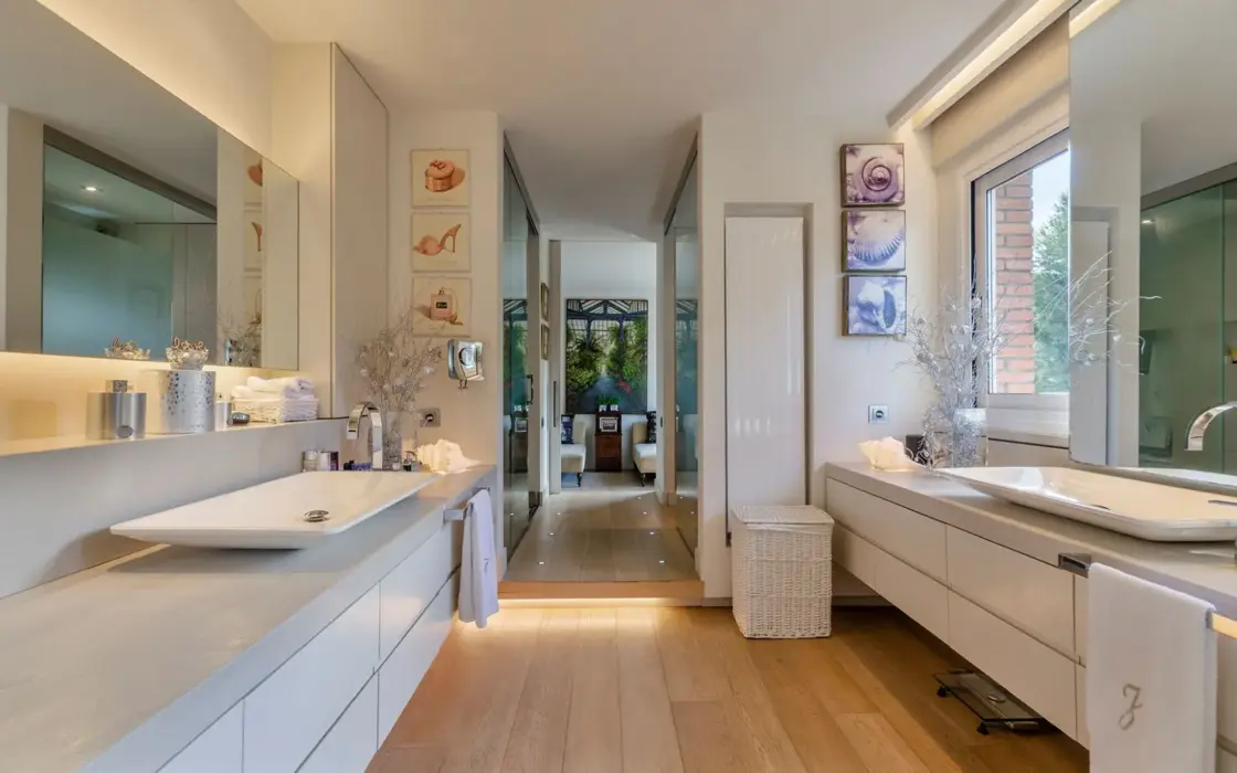 Пентхаус з терасою в Педральбесі, Барселона, 4 спальні