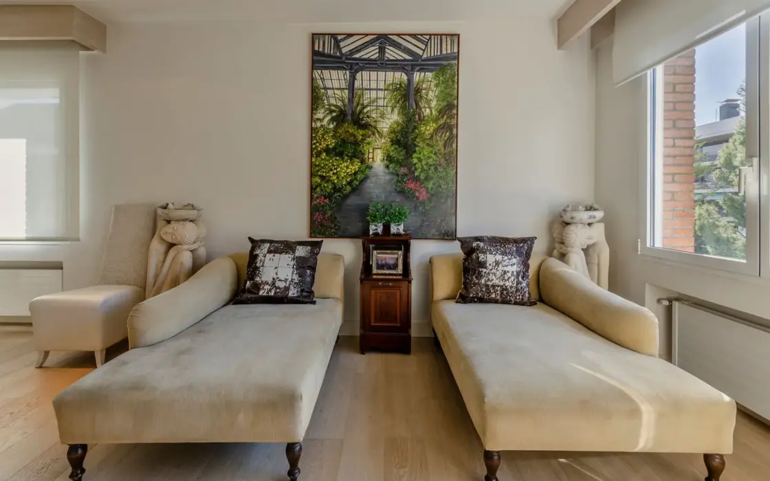 Пентхаус з терасою в Педральбесі, Барселона, 4 спальні