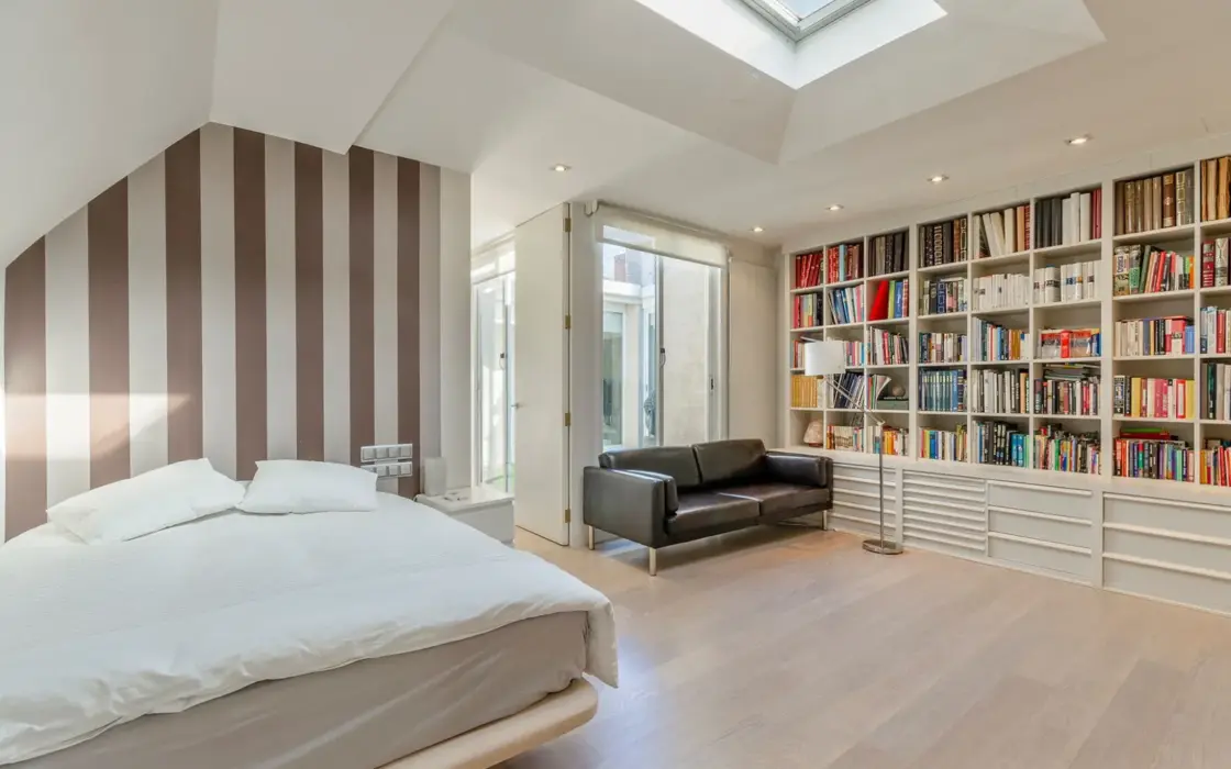 Пентхаус з терасою в Педральбесі, Барселона, 4 спальні