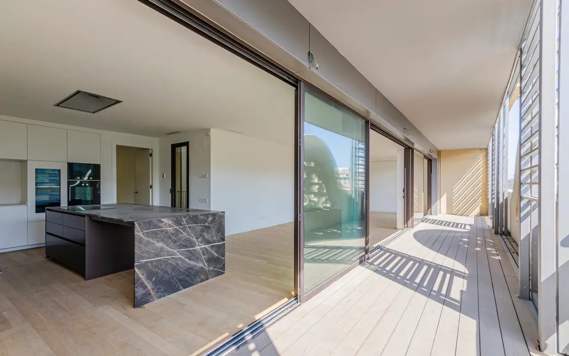 Квартира 260 кв.м на Пасео-де-Грасия в Барселоне с балконом