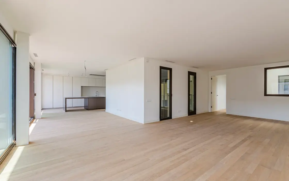 Квартира 260 кв.м на Пасео-де-Грасия в Барселоне с балконом