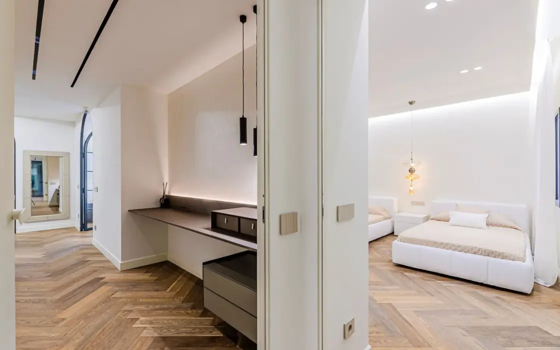 Пентхаус 289 кв.м с террасой в районе Гальвани Барселона