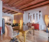 Дуплекс с террасой у Саграды Фамилия, Барселона 2 комнаты 94 кв.м