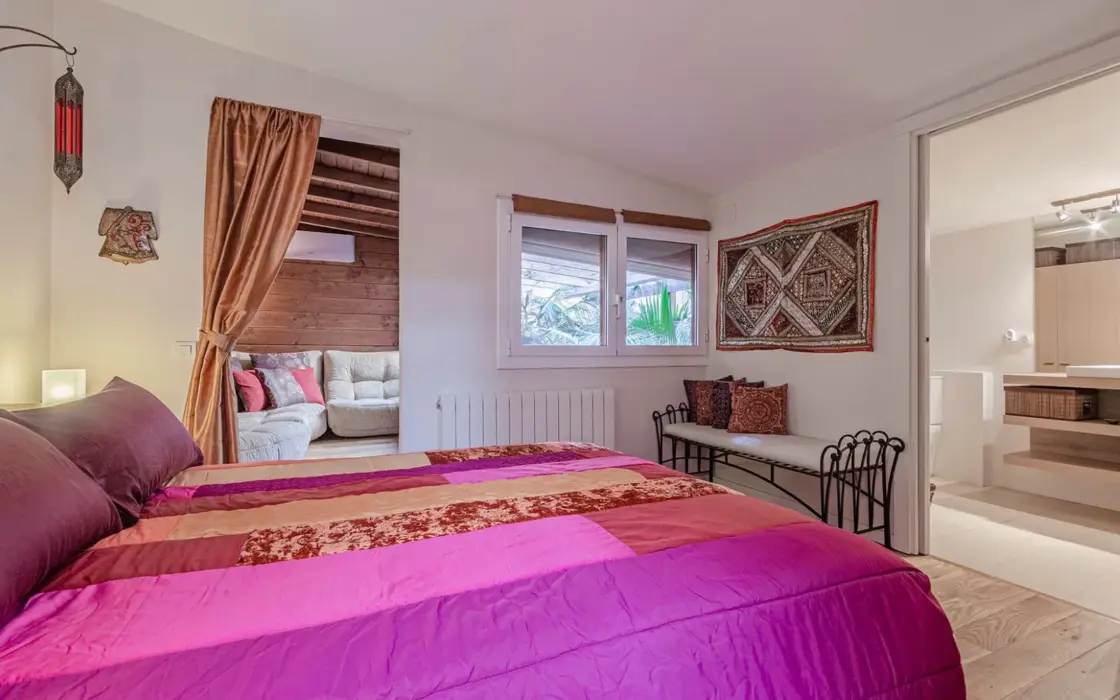 Дуплекс с террасой у Саграды Фамилия, Барселона 2 комнаты 94 кв.м