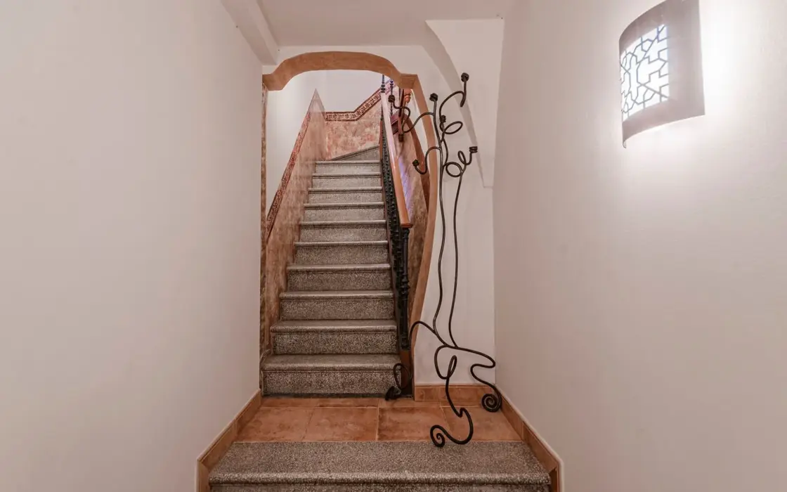 Дуплекс с террасой у Саграды Фамилия, Барселона 2 комнаты 94 кв.м