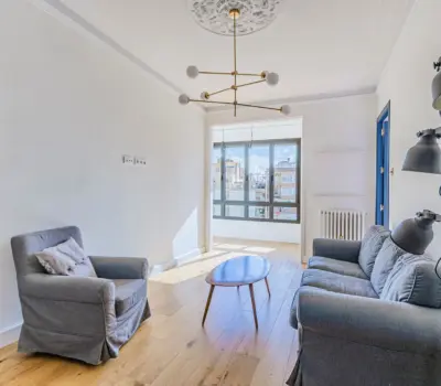 Квартира после ремонта в Эшампле, Барселона, 4 комнаты