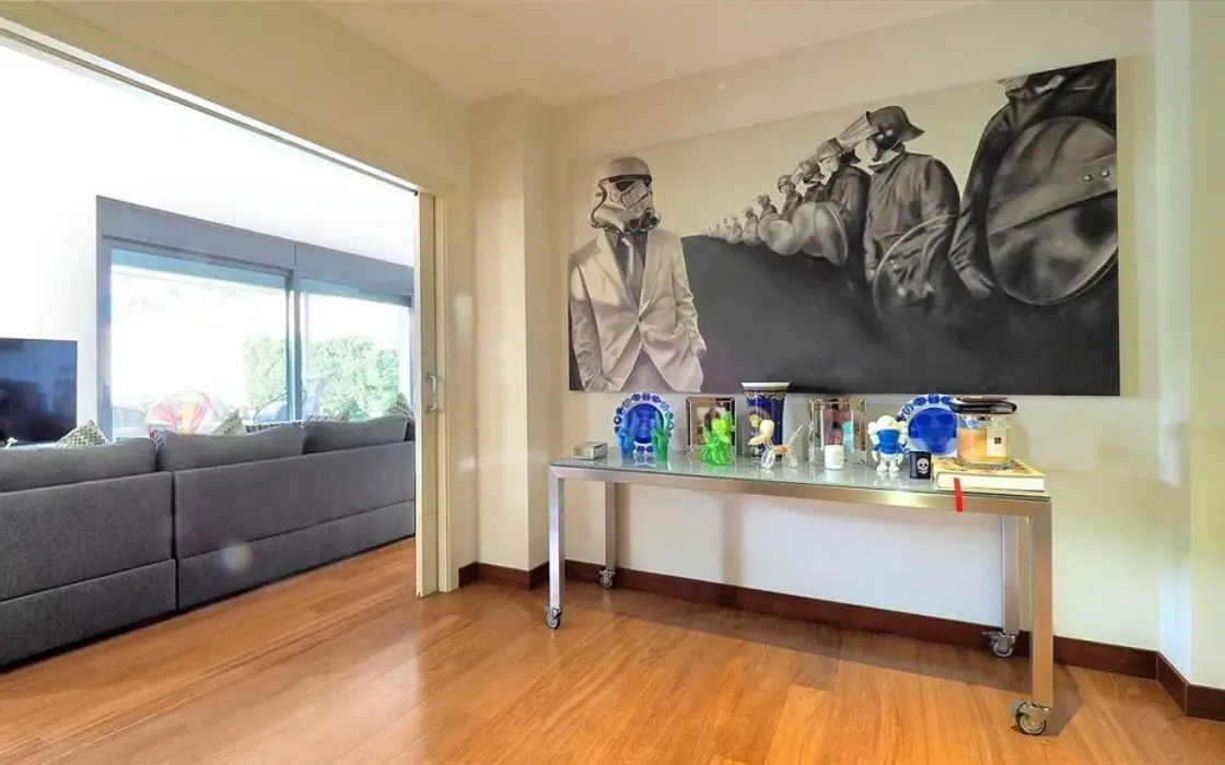 Вілла з басейном у престижній Саррії, 454 кв.м, Барселона