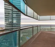 Квартира 100 кв.м з терасою та видом на море в Барселоні