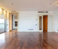 Квартира 100 кв.м з терасою та видом на море в Барселоні