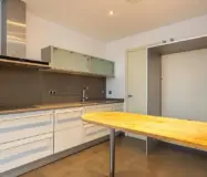 Квартира 100 кв.м з терасою та видом на море в Барселоні