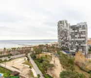 Квартира 100 кв.м з терасою та видом на море в Барселоні