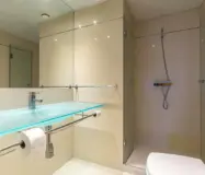 Квартира 100 кв.м з терасою та видом на море в Барселоні