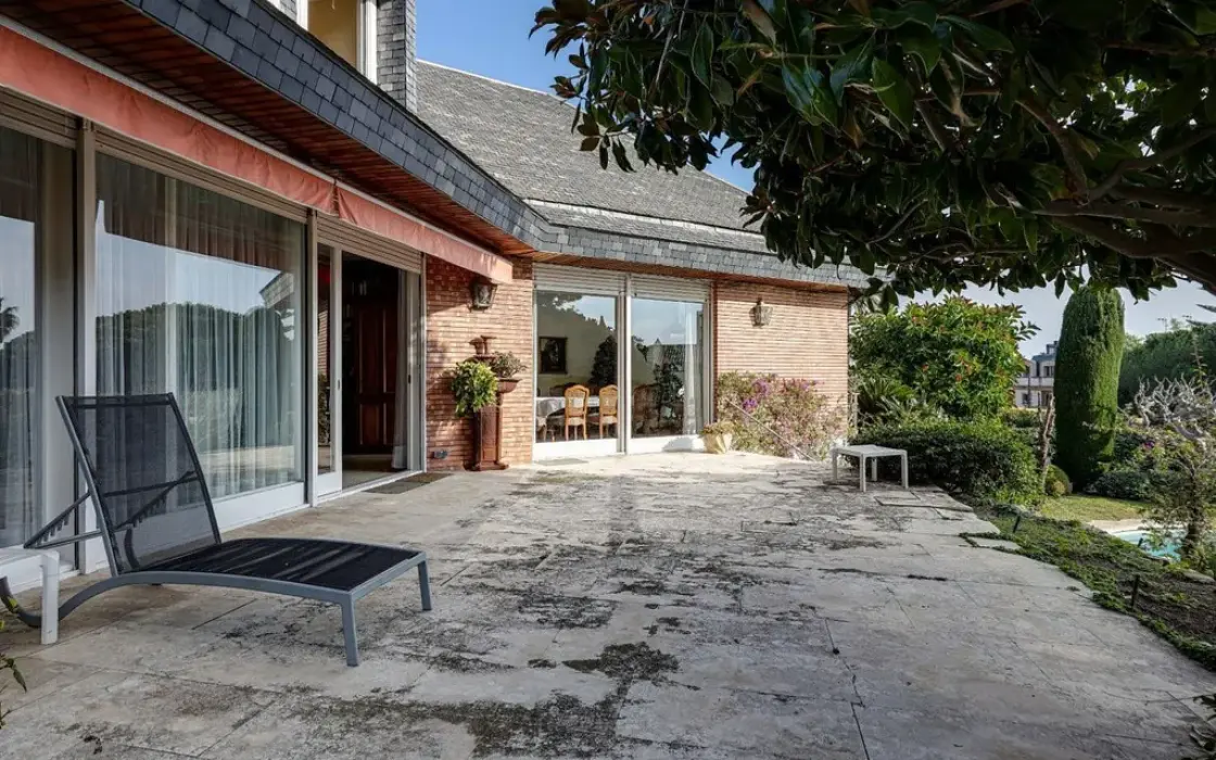 Елітний особняк в Педральбесі, Барселона, 10 спалень, тераса