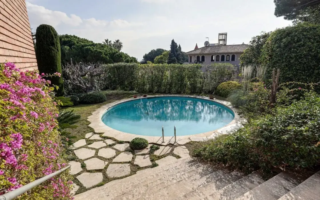 Елітний особняк в Педральбесі, Барселона, 10 спалень, тераса