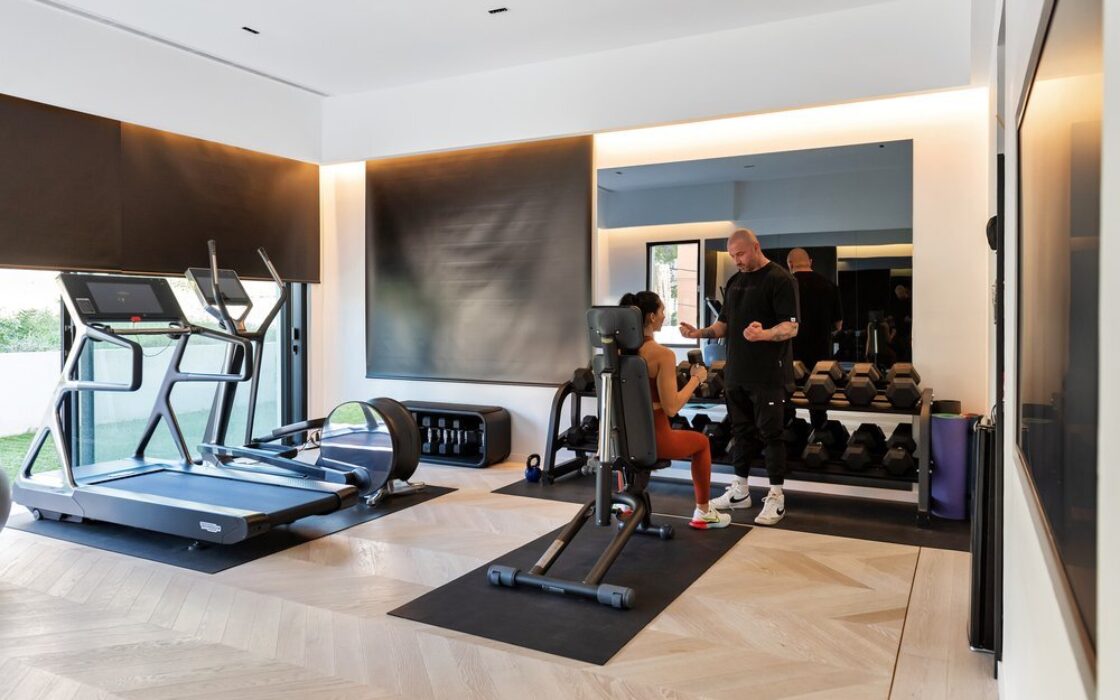 Особняк в Саррії, Барселона, 3 спальні, з басейном