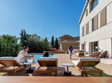 Особняк в Саррії, Барселона, 3 спальні, з басейном