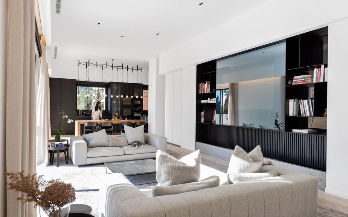 Особняк в Саррії, Барселона, 3 спальні, з басейном