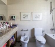 Вілла з терасою в Барселоні, район Саррія-Сант Жервасі