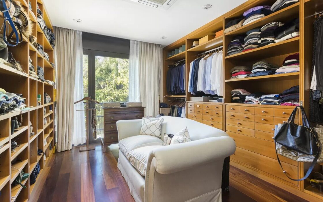 Вілла з терасою в Барселоні, район Саррія-Сант Жервасі