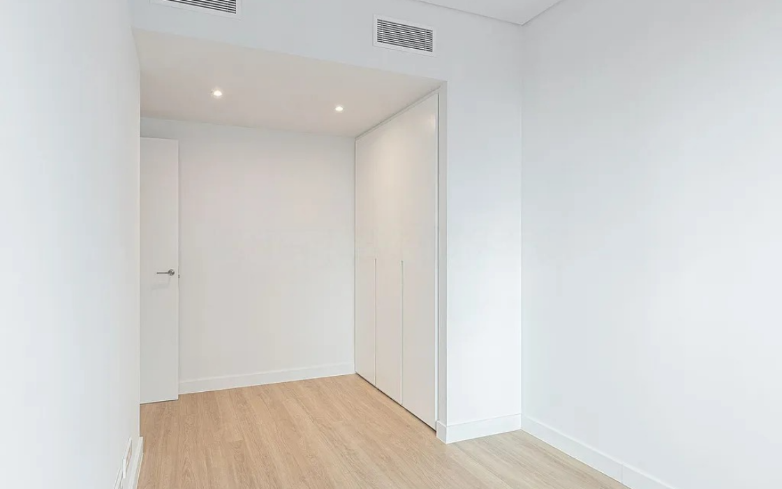 Стильные апартаменты с террасой в центре Барселоны 3 комнаты