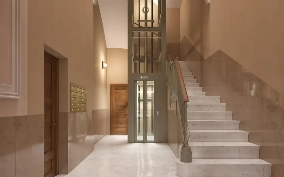 Стильные апартаменты с террасой в центре Барселоны 3 комнаты