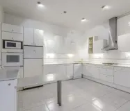 Квартира в Ешампле Дрета, Барселона, 3 спальні, стиль модернізм