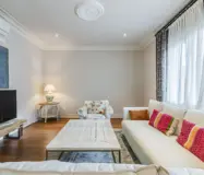 Просторная квартира в Барселоне 226 кв.м с террасой