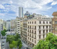 Просторная квартира в Барселоне 226 кв.м с террасой