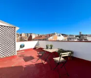 Пентхаус с террасой и видом на море в Барселоне 52 кв.м