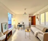 Пентхаус с террасой и видом на море в Барселоне 52 кв.м