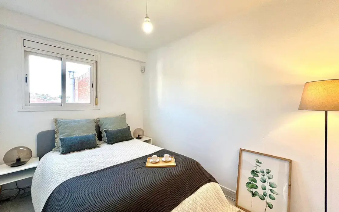 Пентхаус с террасой и видом на море в Барселоне 52 кв.м