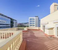 Пентхаус з терасами в Лес-Кортс, Барселона, 200 кв.м.