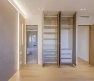 Пентхаус з терасами в Лес-Кортс, Барселона, 200 кв.м.