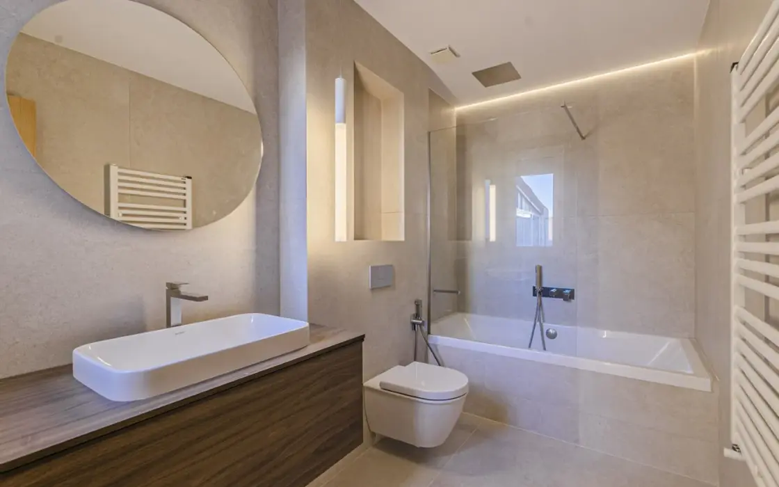 Пентхаус з терасами в Лес-Кортс, Барселона, 200 кв.м.