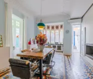 Елегантна квартира з терасою в Барселоні 137 кв.м