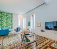 Елегантна квартира з терасою в Барселоні 137 кв.м