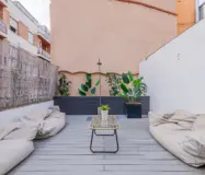 Елегантна квартира з терасою в Барселоні 137 кв.м