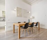 Елегантна квартира з терасою в центрі Барселони 4 кімнати