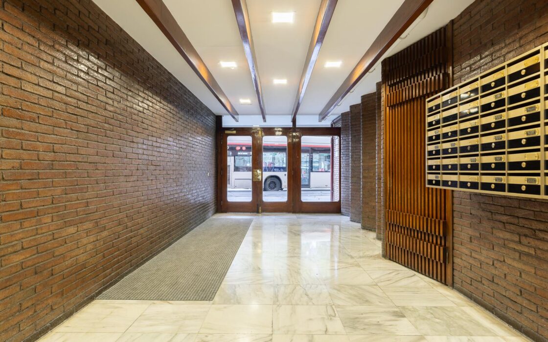 Стильна квартира 87 кв.м у Морського музею Барселони