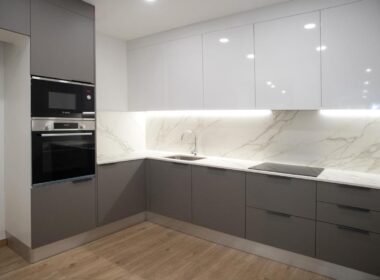 Стильная квартира у моря в Барселоне, 2 спальни, после реновации