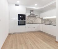 Елегантна квартира 75 кв.м у моря в Барселоні